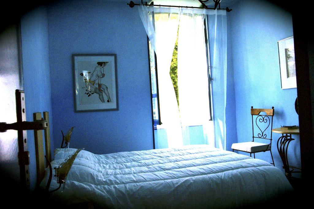Auberge Magnette Audes Rum bild