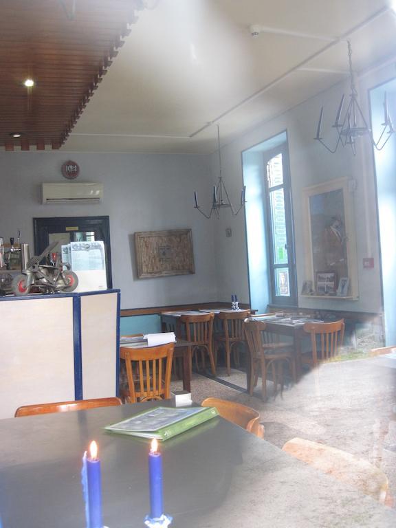 Auberge Magnette Audes Exteriör bild